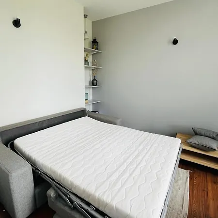 Logement 4 Pers - Coeur De Ville - Calme - Boite A Cle Arrivee Autonome A Partir De 16H00 Depart 11H00 Cholet Exterior foto