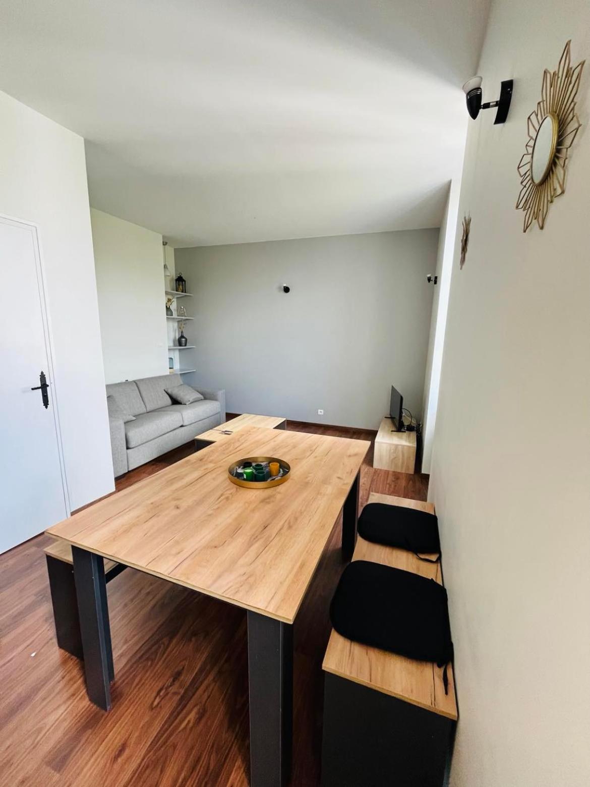 4 Pers - Coeur De - Calme - Boite A Cle Arrivee Autonome A Partir De 16h00 Depart 11h00 Apartment *